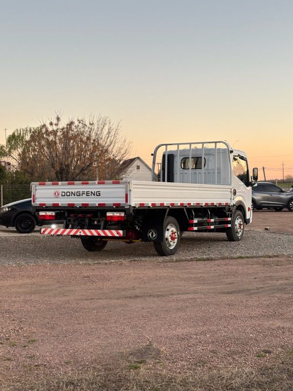 Dongfeng x foto 5